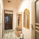 Entire Spacious In *