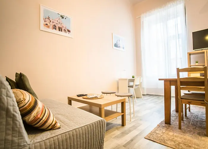 Entire Spacious In Kecskemét